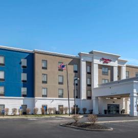 Hampton Inn Greenfield，位于格林菲尔德的酒店