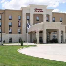 Hampton Inn & Suites Liberal，位于利柏提的酒店