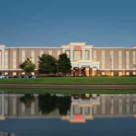 Hampton Inn & Suites Montgomery-EastChase，位于Mitylene的酒店