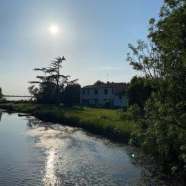 Gîte marais poitevins le grand sablon ouest，位于Vix的酒店