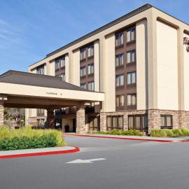 Hampton Inn Los Angeles-West Covina，位于西科维纳的酒店