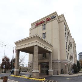 Hampton Inn Toronto-Mississauga West，位于米西索加的酒店