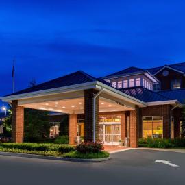 Hilton Garden Inn Charlottesville，位于夏洛茨维尔的酒店