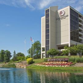 DoubleTree by Hilton Chicago - Oak Brook，位于奥克布鲁克的酒店