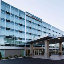 Doubletree by Hilton Newark，位于纽瓦克的酒店