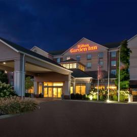 Hilton Garden Inn Dayton/ Beavercreek，位于比弗克里克的酒店