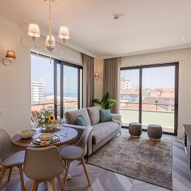 19 Nineteen Suites - Espinho，位于埃斯平霍的酒店
