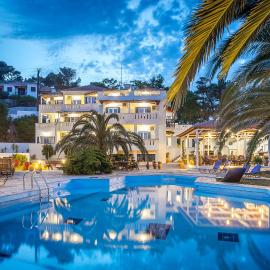 Stafylos Suites & Boutique hotel，位于斯塔菲罗斯的酒店