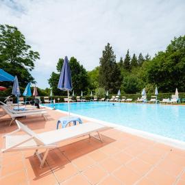 Glamping Siena，位于锡耶纳的酒店