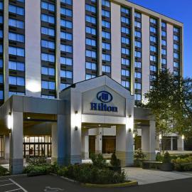 Hilton Hasbrouck Heights-Meadowlands，位于哈斯布鲁克高地的酒店