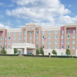 Hampton Inn & Suites Dallas/Frisco North-Fieldhouse USA,位于弗赖拉辛的酒店