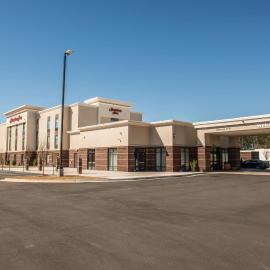 Hampton Inn Bainbridge, GA，位于班布里奇的酒店