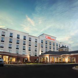 Hilton Garden Inn Bolingbrook I-55，位于波林布鲁克的酒店