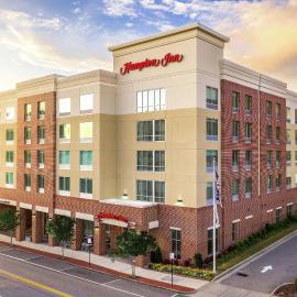 Hampton Inn Wilmington Downtown,位于威尔明顿的酒店