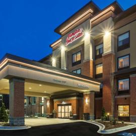 Hampton Inn & Suites- Seattle Woodinville Wa，位于伍丁维尔的酒店