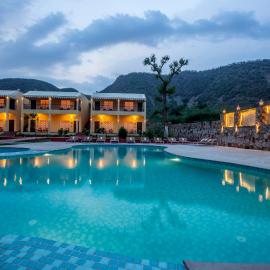 Ratan Villas Sariska，位于阿尔瓦尔的酒店
