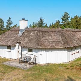 8 person holiday home in Fjerritslev-By Traum，位于菲耶里茨莱乌的酒店