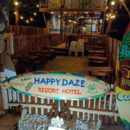 Happy Daze Resort Hotel，位于Mabini的酒店