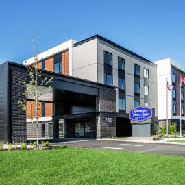 Hampton Inn & Suites by Hilton Québec - Beauport,位于魁北克市的酒店
