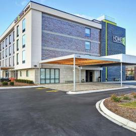 Home2 Suites By Hilton Taylor Detroit,位于泰勒的酒店