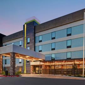 Home2 Suites By Hilton Tracy, Ca,位于特雷西的酒店