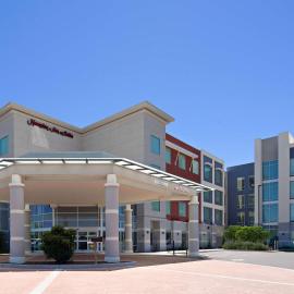 Hampton Inn & Suites Gilroy, Ca，位于吉尔罗伊的酒店