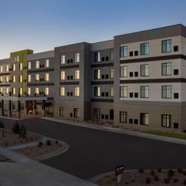 Home2 Suites by Hilton Denver Central Park,位于丹佛的酒店