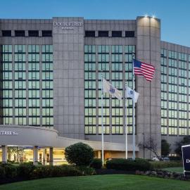 DoubleTree by Hilton Cherry Hill Philadelphia，位于樱桃山的酒店