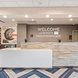 Hampton Inn Colorado Springs Northeast，位于科罗拉多斯普林斯的酒店
