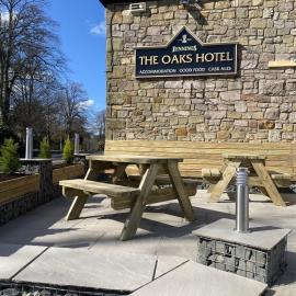 The Oaks Hotel，位于阿尼克的酒店