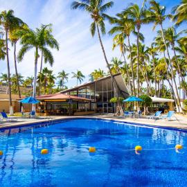 Araiza Palmira Hotel y Centro de Convenciones，位于拉巴斯的酒店