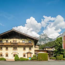 Hotel Vitaloase zu den drei Brüdern，位于翁肯的酒店