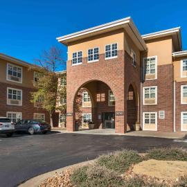 Extended Stay America Suites - Kansas City - Overland Park - Quivira Rd，位于雷内克萨的酒店
