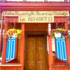 CHATA OTWARTYCH OKIENNIC Pokoje Gościnne，位于苏普拉希尔的酒店