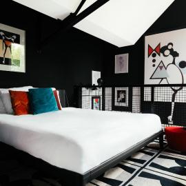 Design Hotel Modez，位于阿纳姆的酒店