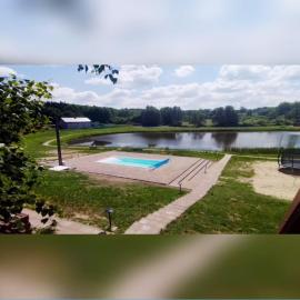 DOLINA NAD MOŁSTOWĄ，位于Starnin的酒店