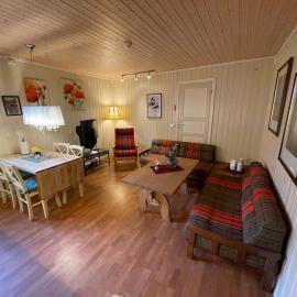 Kjerkgata 6 - midt i Røros sentrum，位于勒罗斯的酒店