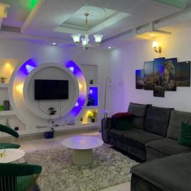 Deluxe Mansion，位于Buea的酒店