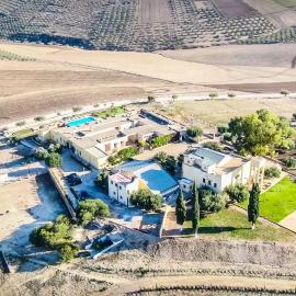 Terre De Traces Ecolodge，位于Sefrou的酒店