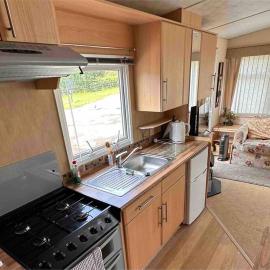 4-Bedroom Cosalt Located in Uddingston, Glasgow at Maryville Caravan Site，位于阿丁斯顿的酒店