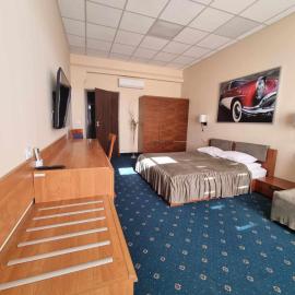 Biłgoraj Aparthotel，位于比乌戈拉伊的酒店