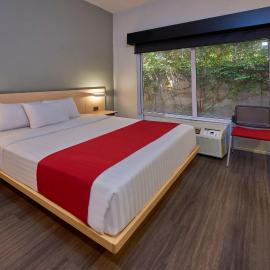 City Express by Marriott Saltillo Norte，位于萨尔蒂约的酒店