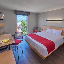 City Express by Marriott Merida,位于梅里达的酒店
