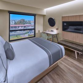 City Express Plus by Marriott Tijuana，位于提华纳的酒店