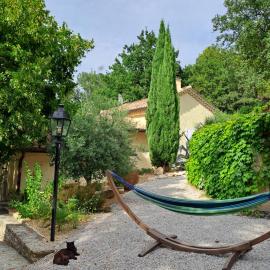 Le gîte Tilia，位于Sablet的酒店