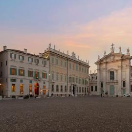 Cà Uberti Palace Hotel, MantegnaHotels,位于曼托瓦的酒店