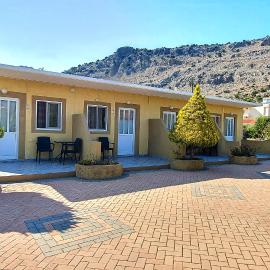 George Studios Pefkos，位于佩基罗德的酒店