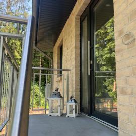 Helle Ferienwohnung Waldblick mit Balkon und Garten，位于Hatten的酒店