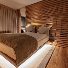 Hôtel Rallye & Entrées aux Bains de la Gruyère，位于布勒的酒店