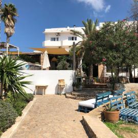 Hostal Illes Pitiüses，位于圣费兰-德瑟斯罗的酒店